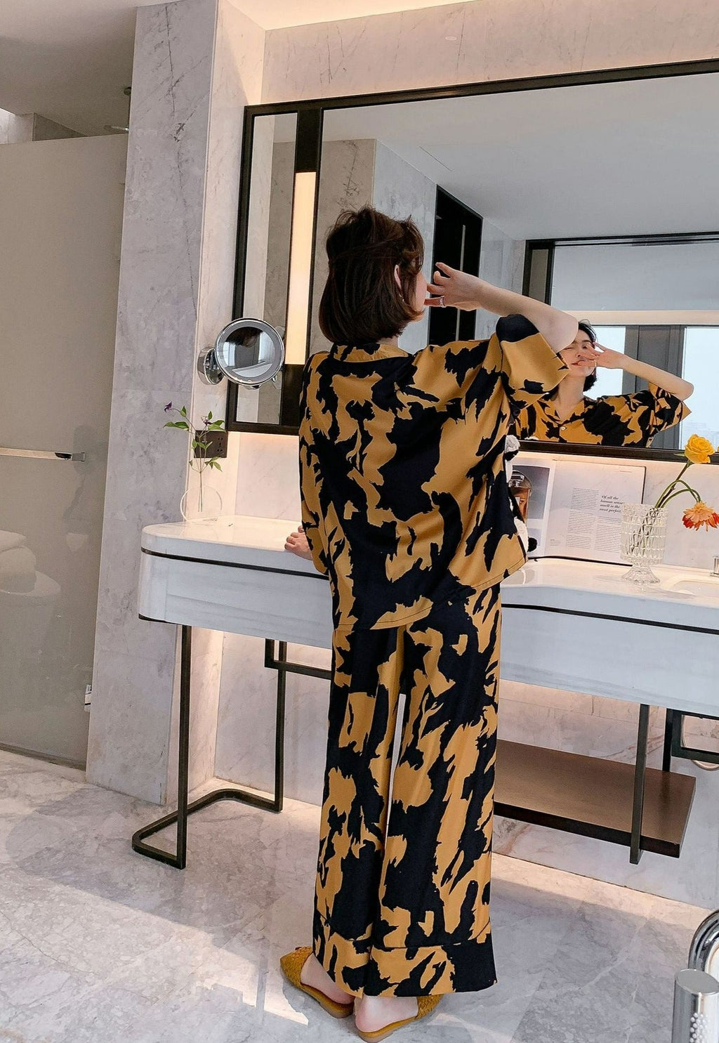 Amber Abstract Print Faux Silk Pajamas